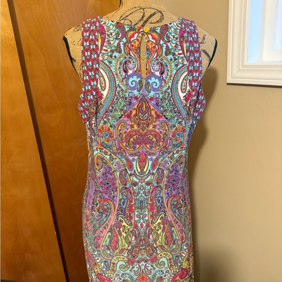 London Times Vibrant Paisley Maxi Dress - Picture 2 of 6